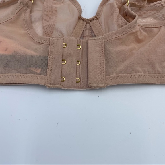 Victoria Secret Unlined Mesh Plunge Bra Sz 32B - Picture 7 of 10